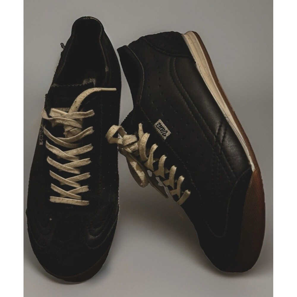 Vintage 2009 Vans Samone Low Pro Black Leather Suede Gum Sole Sneakers Women's 8